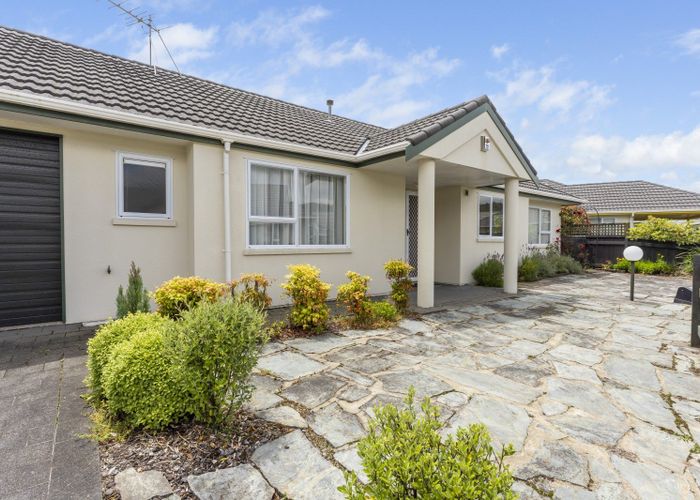 Recently sold 14 Millwood Place, Silverstream, Upper Hutt homes.co.nz