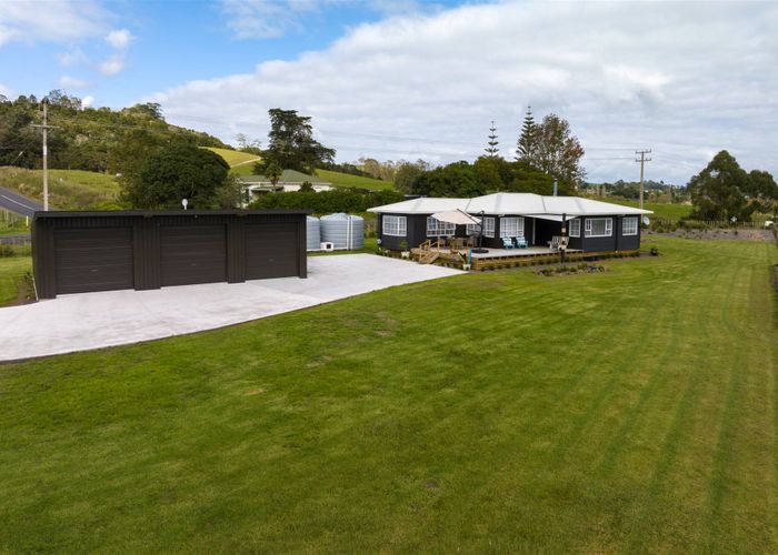 Free property data for 59 Waikare Road, Kawakawa homes.co.nz