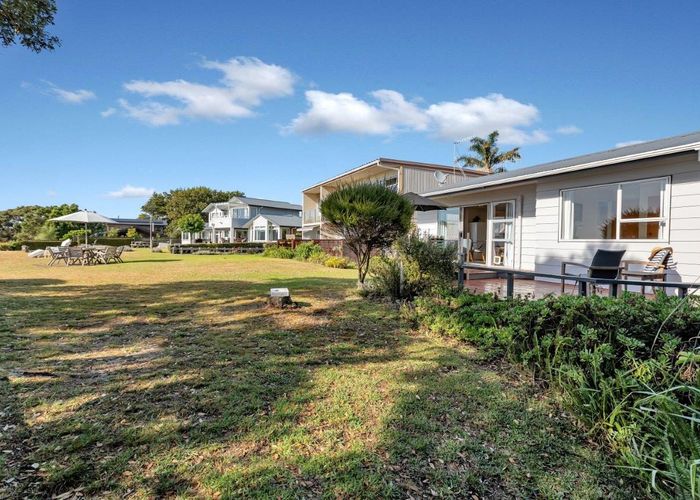 For sale 150CD One Tree Point Road, One Tree Point, Whangarei
