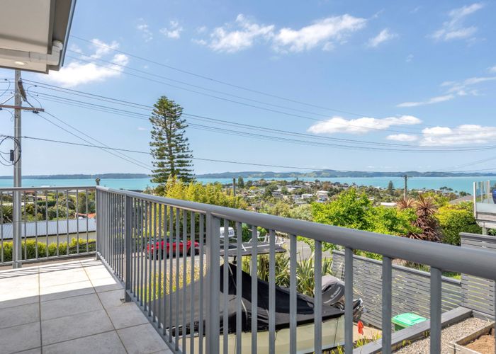 For sale 1 Maraetai Heights Road, Maraetai, Manukau City, Auckland