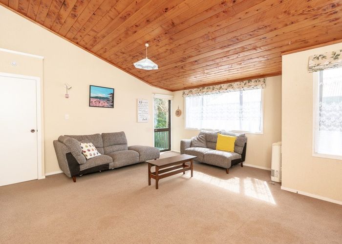 For sale 97 Lake Road, Frankton, Hamilton, Waikato homes.co.nz