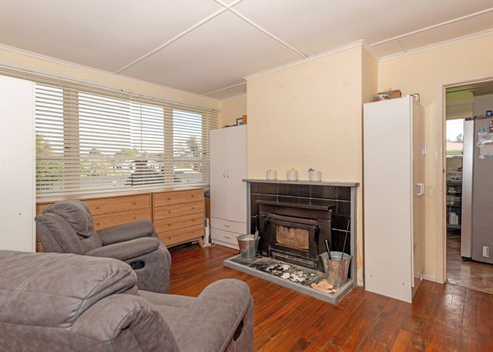 For sale 35 Monkhouse Street, Tolaga Bay, Gisborne, Gisborne homes