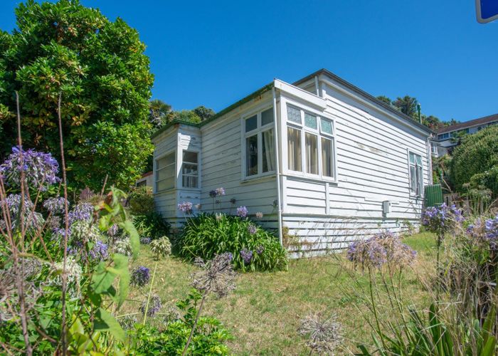 Free property data for 34 Coote Road, Bluff Hill, Napier homes.co.nz