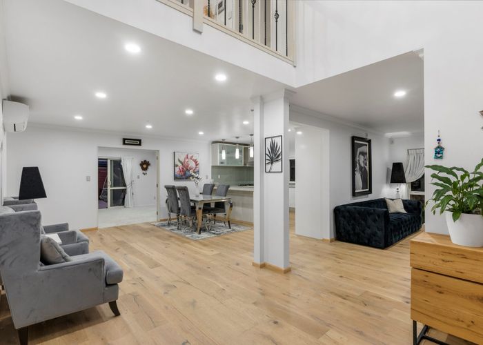 Recently sold 4 Loughros Place, Pinehill, Auckland homes.co.nz