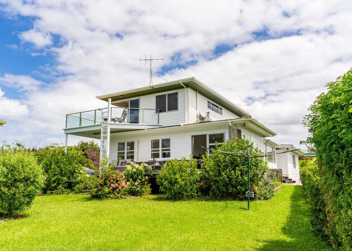 For sale 689 Cove Road, Waipu Cove, Whangarei, Northland homes.co.nz
