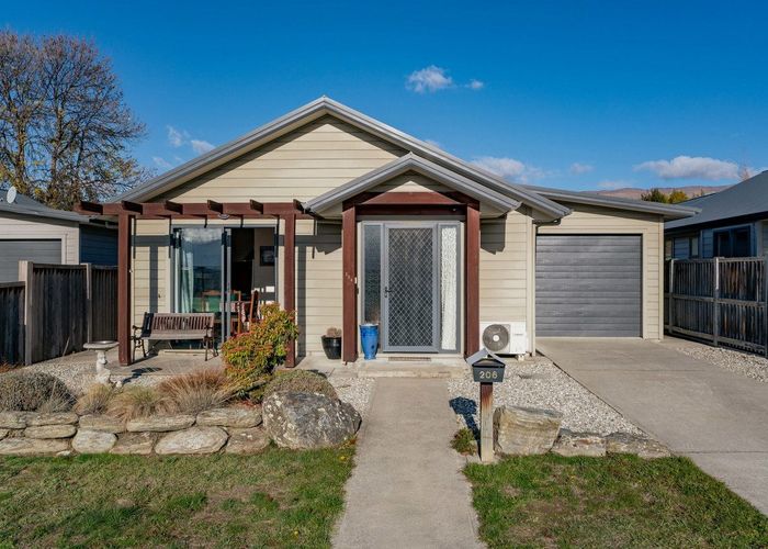 Recently sold 206 Warren Street, Wanaka homes.co.nz
