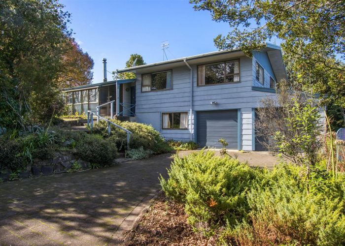 Free property data for 42 Fairview Road, Katikati homes.co.nz