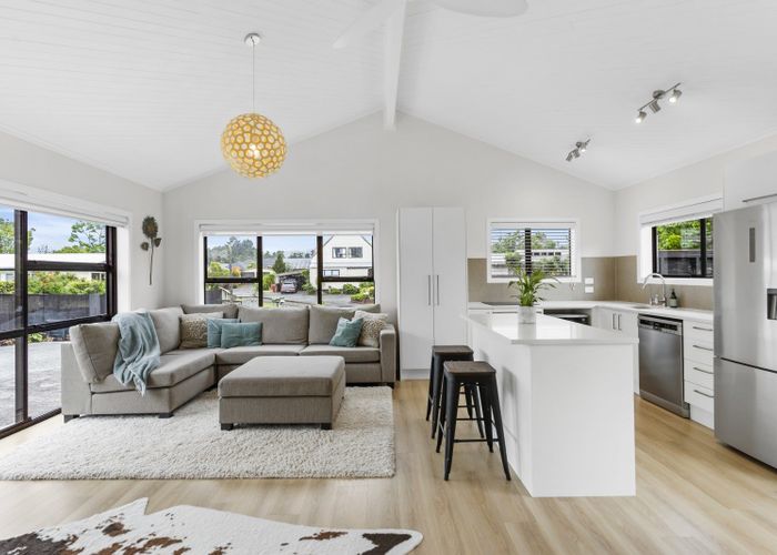 Free property data for 7 Rheingold Place, Huapai, Kumeu homes.co.nz