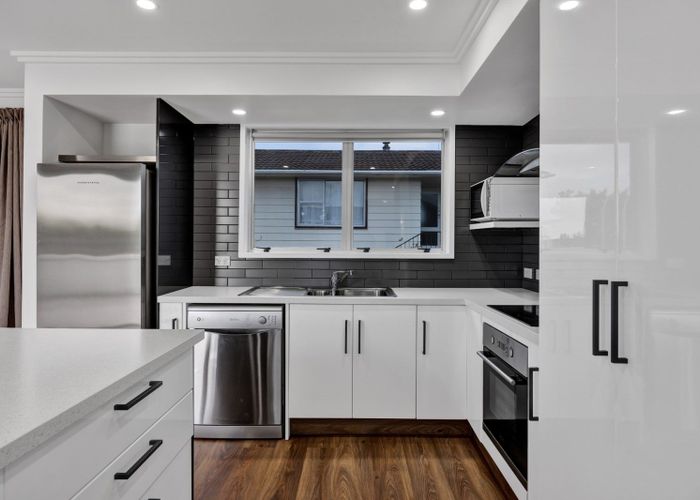 Free property data for 38 Rewa Street, Inglewood homes.co.nz