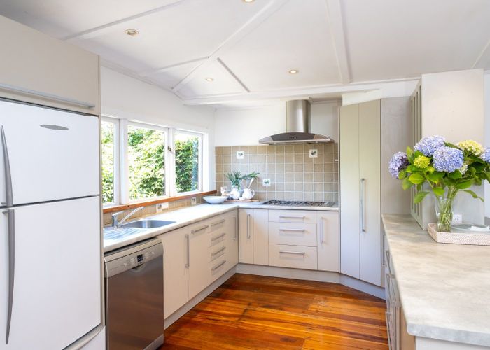 Recently sold 24 Wellwood Terrace, Te Awanga homes.co.nz