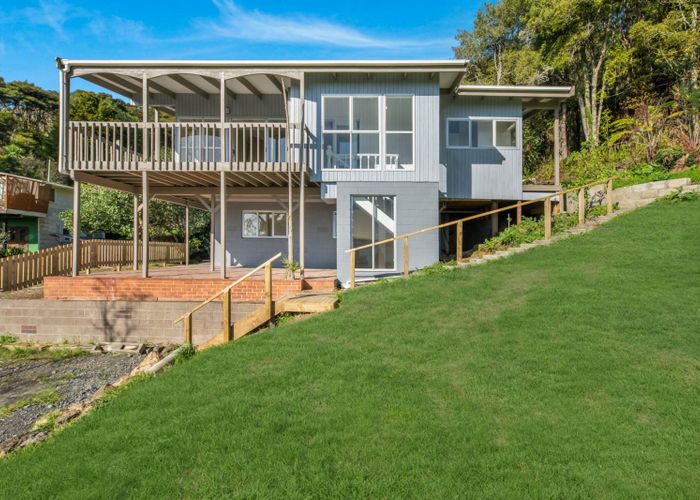 Recently sold 99 Kawakawa Bay Coast Road, Kawakawa Bay homes.co.nz