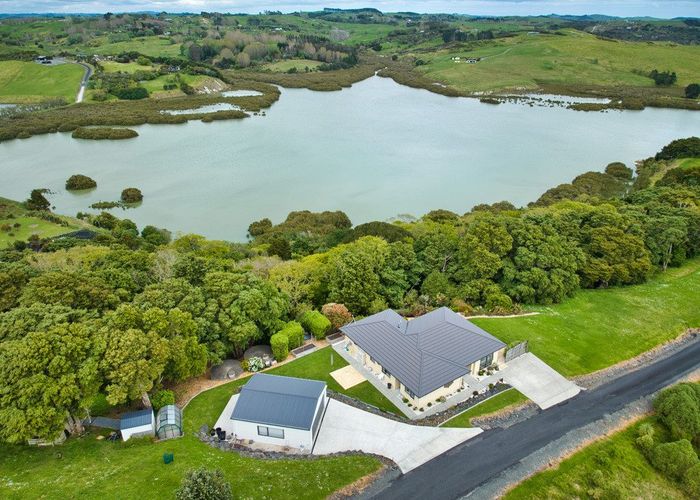 For sale 5 Kowhai Ridge Road, Kaiwaka, Kaipara, Northland homes.co.nz