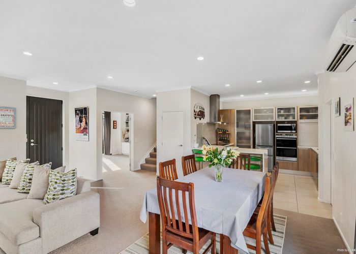 For sale 70 Bluegrey Avenue, Stonefields, Auckland City, Auckland