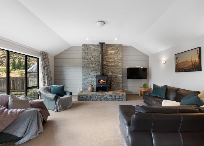 For rent 2386 Cardrona Valley Road, Cardrona, Wanaka, Otago homes.co.nz