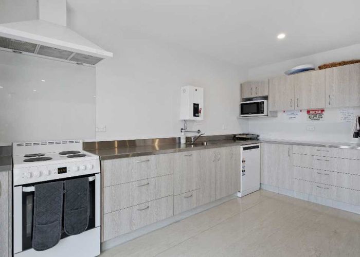 For sale 16 Silverstone Drive, Cromwell, Central Otago, Otago homes