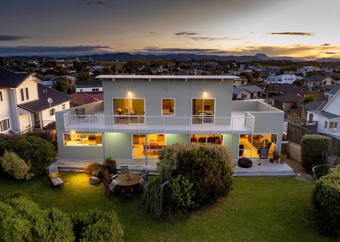 Recently sold 11 Captains Cove, Coastlands, Whakatane homes.co.nz