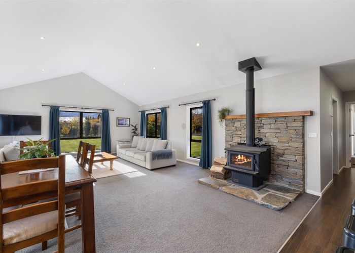 Free property data for 9 Pisa Road, Luggate homes.co.nz