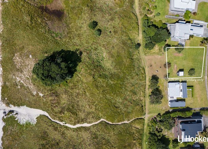 For sale 37 Bowentown Blvd, Waihi Beach, Western Bay Of Plenty, Bay