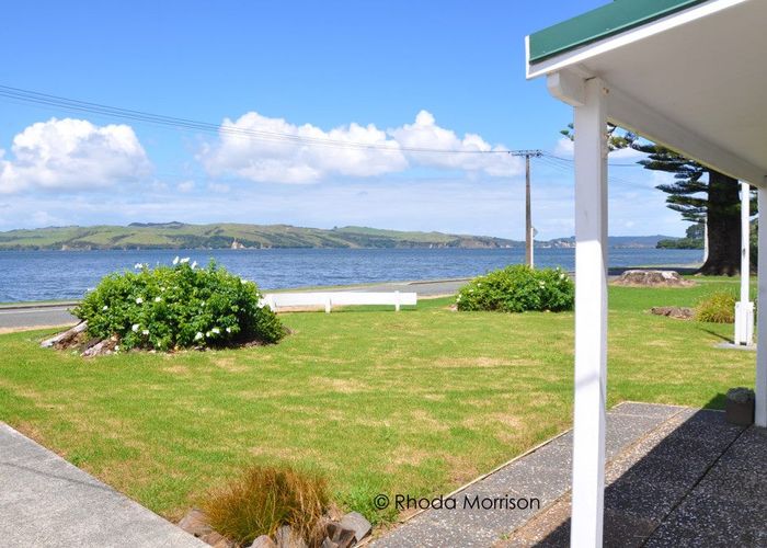 Free property data for 32 Komiti Road, Tinopai homes.co.nz