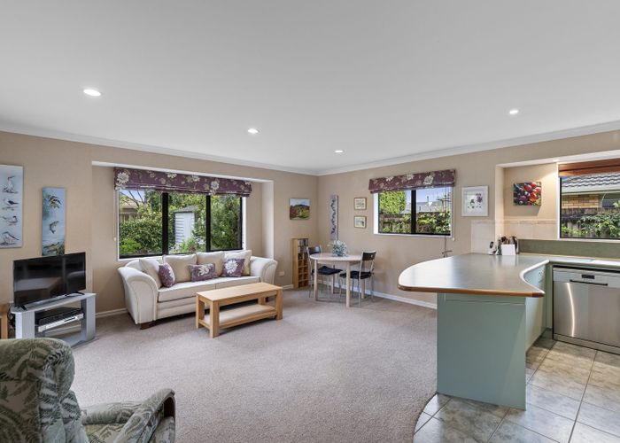 Recently sold 5 Chesterton Drive, Leamington, Cambridge homes.co.nz