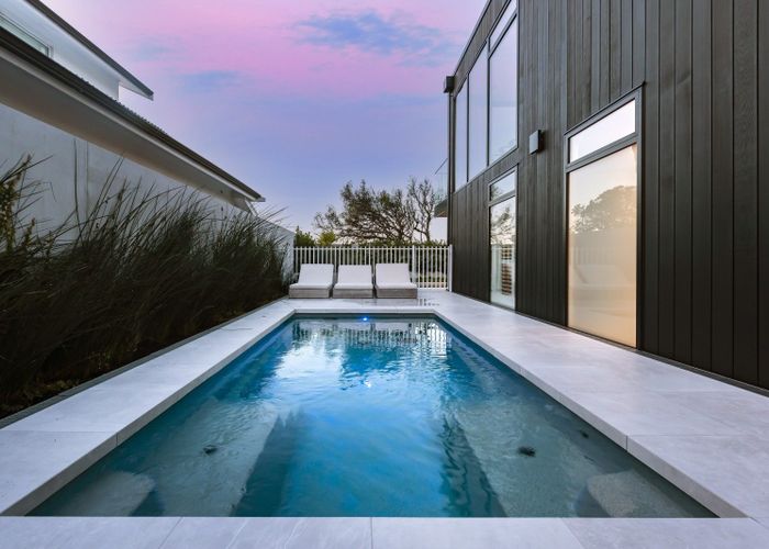 For sale 8a Beachville Road, Redcliffs, Christchurch City, Canterbury