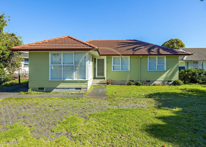 Free property data for 495 Massey Road, Mangere, Auckland homes.co.nz