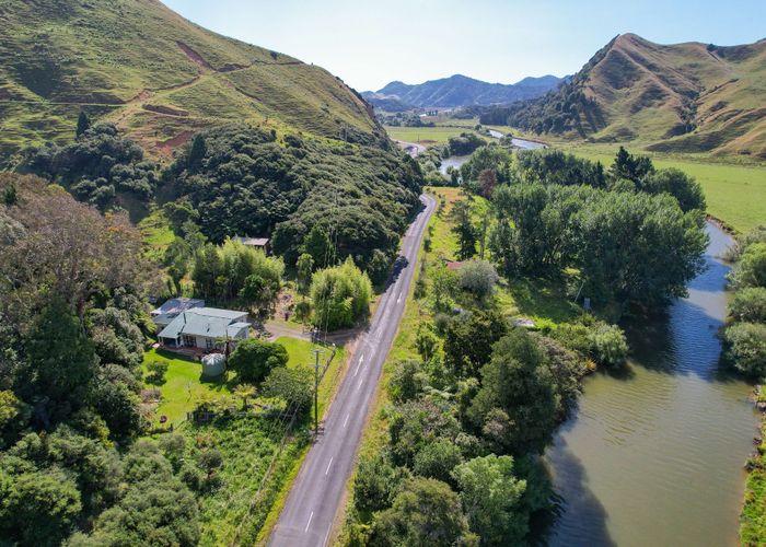 For sale 1017 Marokopa Road, Marokopa, Waitomo, Waikato homes.co.nz