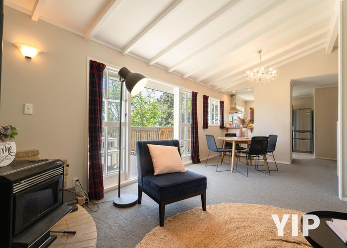 Recently sold 94 Stewart Drive, Newlands, Wellington homes.co.nz