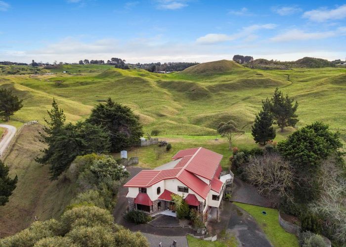 For sale 44 Montgomery Road, Westmere, Whanganui, Manawatu