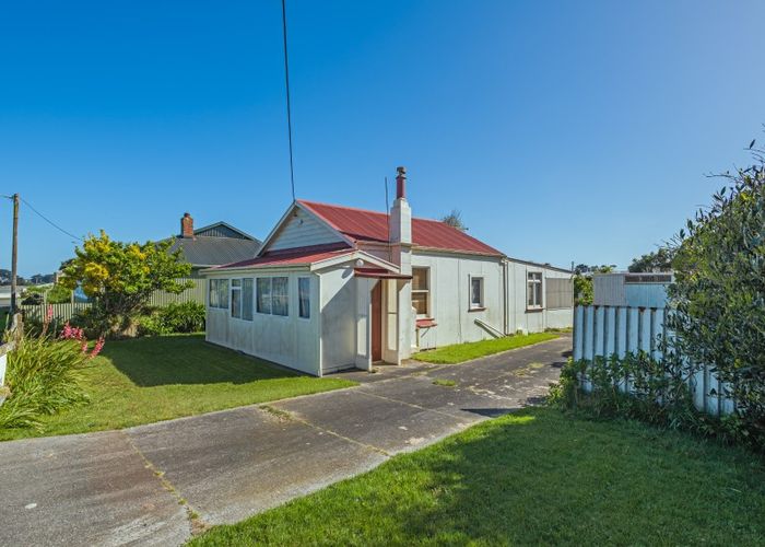 Free property data for 7 Hartley Street, Foxton Beach, Foxton homes.co.nz
