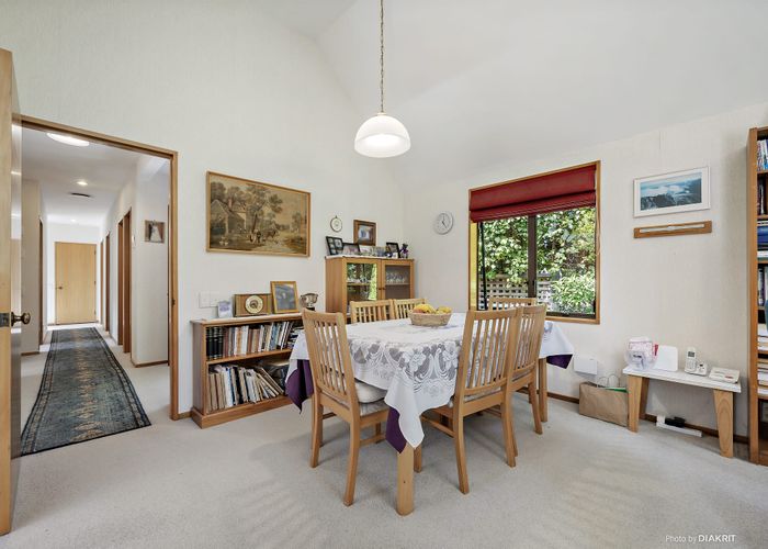 Free property data for 56 Box Hill, Khandallah, Wellington homes.co.nz