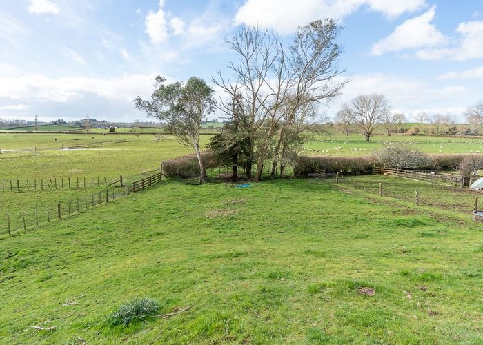 Free property data for 2180 Kakaramea Road, Ngahinapouri homes.co.nz
