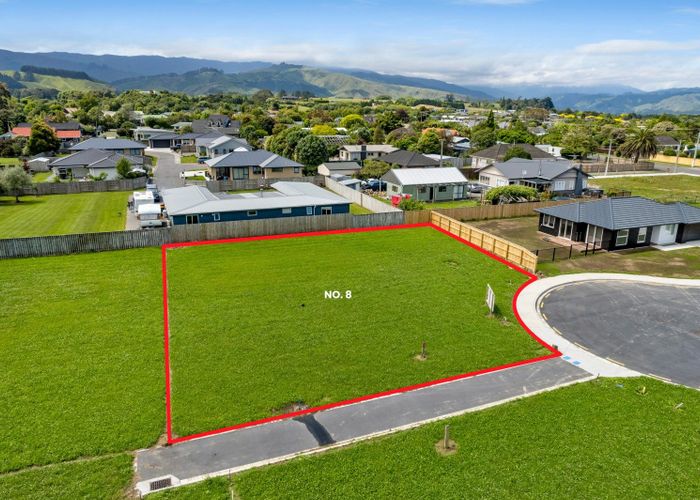 For sale 4 and 8 Ropata Te Ao Way, Otaki, Kapiti Coast, Wellington