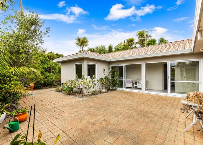 For sale 8 Dacre Grove, Gulf Harbour, Rodney, Auckland homes.co.nz