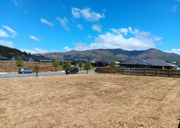 For sale 7 Rua Street, Albert Town, Wanaka, Otago homes.co.nz