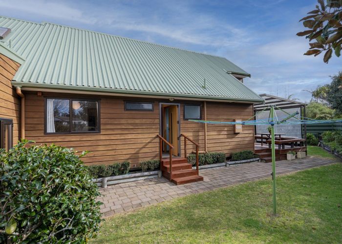 Recently sold 4 Uzailla Court, Pauanui homes.co.nz