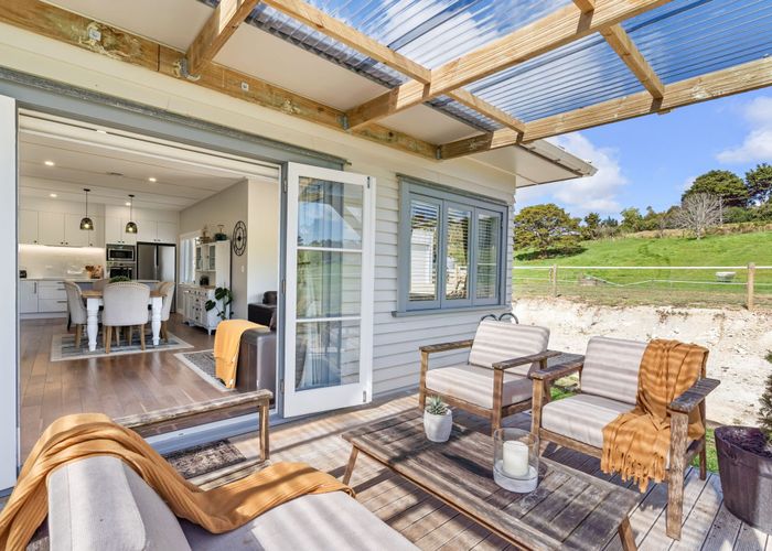For sale 26 Brynderwyn Road, Kaiwaka, Kaipara, Northland homes.co.nz