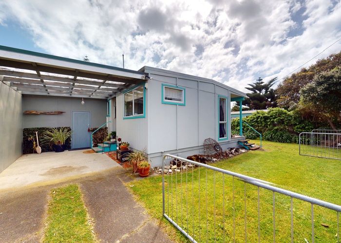 Recently sold 149 Kahukura Avenue, Waitarere Beach, Levin homes.co.nz