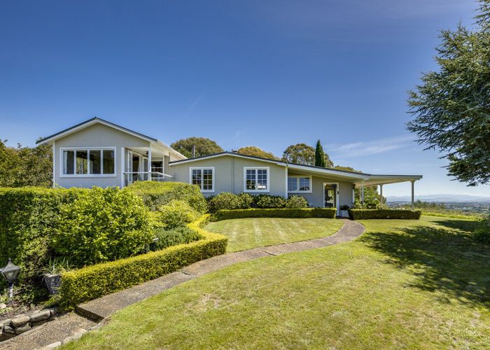 For sale 130 Durham Drive, Havelock North, Hastings, Hawke's Bay