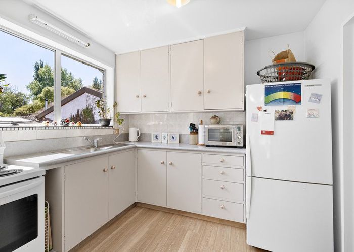 For sale 31a Lakewood Drive, Burwood, Christchurch City, Canterbury