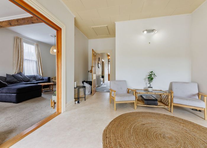 For sale 501 507 Johnstone Drive, Fitzherbert, Palmerston North