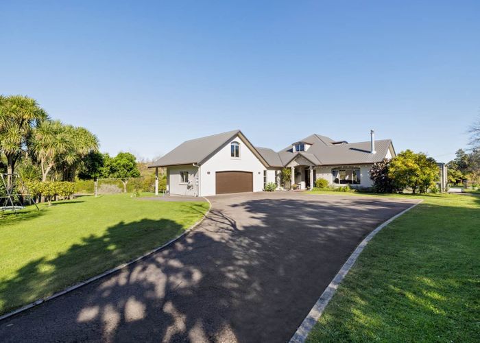 For sale 135A McLaren Falls Road, Omanawa, Western Bay Of Plenty, Bay