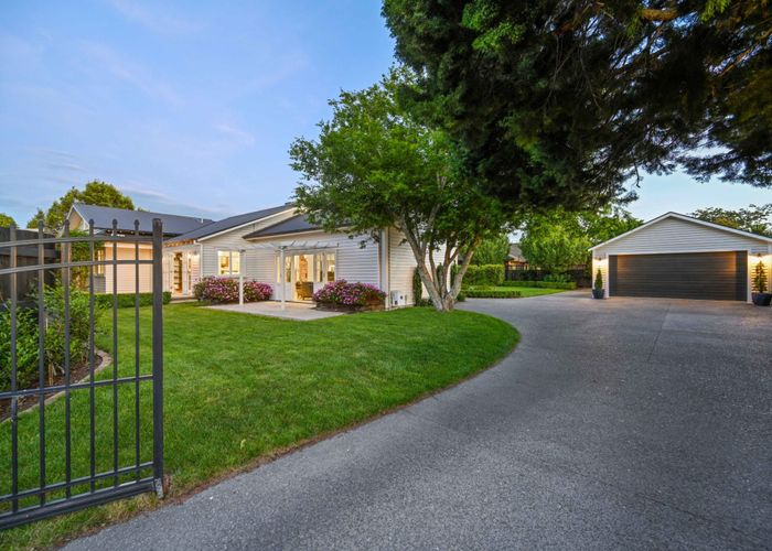 Recently sold 16 Endeavour Avenue, Flagstaff, Hamilton homes.co.nz