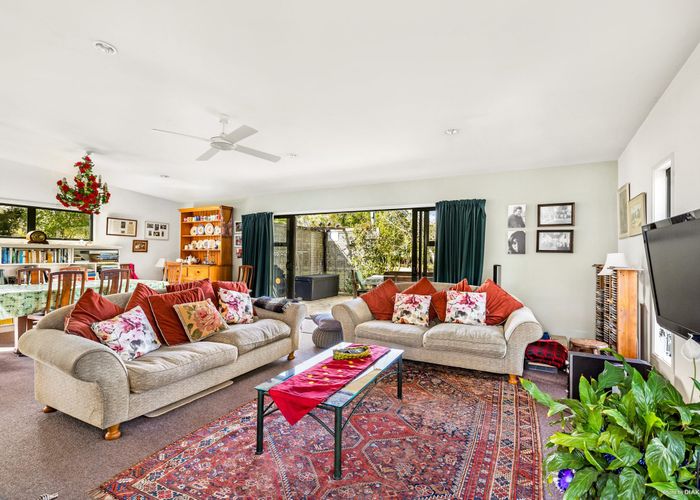 For sale 51 Kaipara Flats Road, Warkworth, Rodney, Auckland homes.co.nz