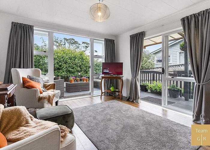 Free property data for 4B Waiari Road, Conifer Grove, Takanini homes