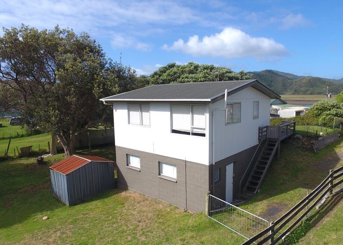 Recently sold 15 Esplanade, Marokopa homes.co.nz