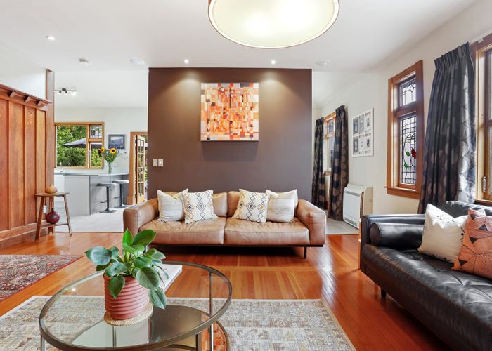 Free property data for 222 Edgeware Road, Edgeware, Christchurch