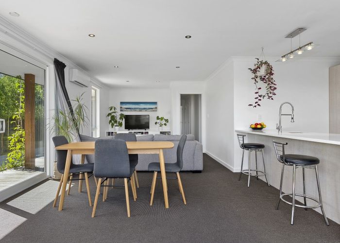 Free property data for 10 Rotten Row, Waikuku Beach homes.co.nz