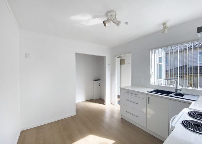 For rent 1/4 Thompson Road, Panmure, Auckland City, Auckland homes.co.nz