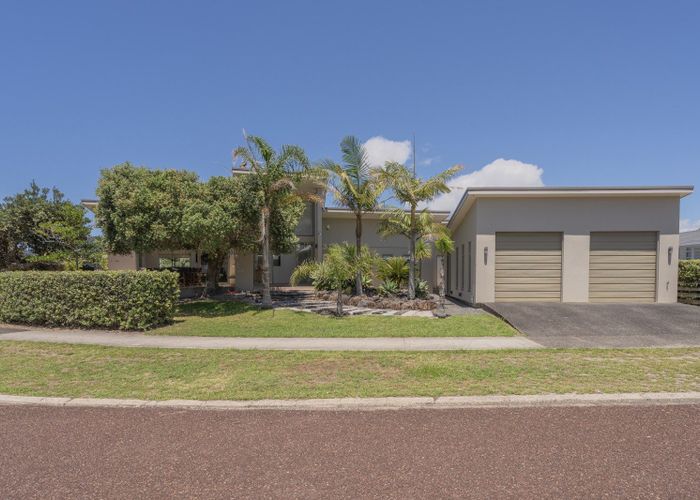 Recently sold 6 Prescott Place, Pauanui homes.co.nz